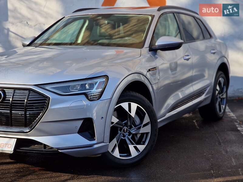 Внедорожник / Кроссовер Audi e-tron 2020 в Одессе
