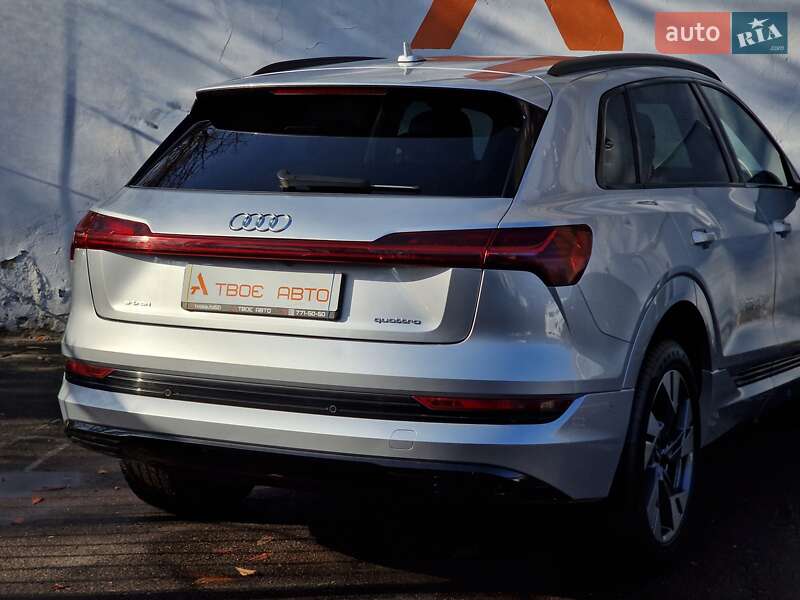 Внедорожник / Кроссовер Audi e-tron 2020 в Одессе