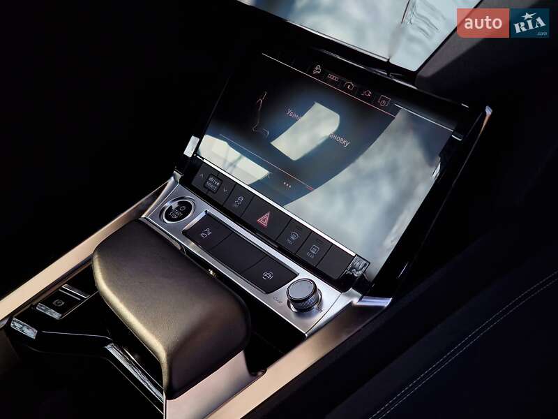 Внедорожник / Кроссовер Audi e-tron 2020 в Одессе