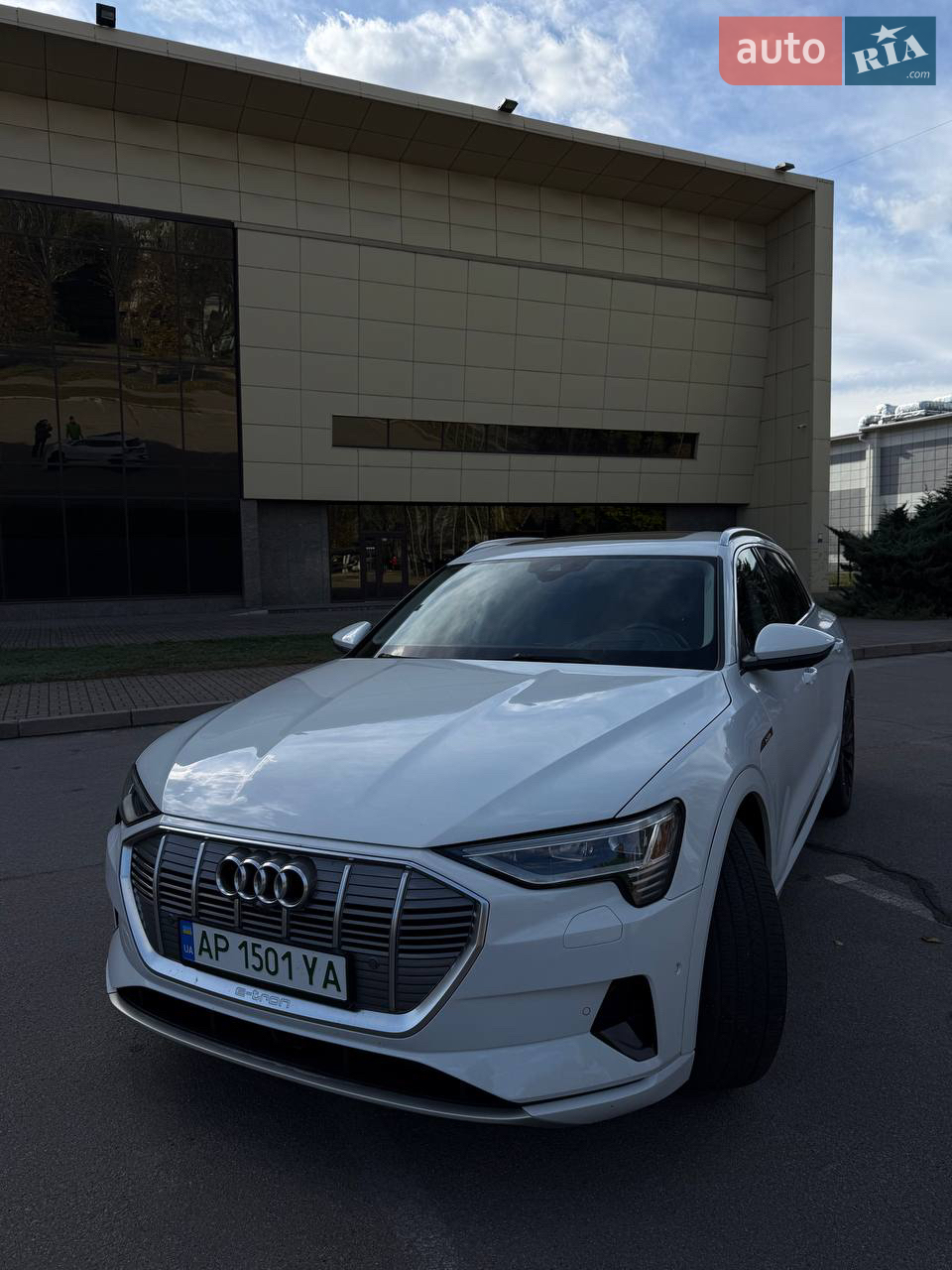 2019 Audi e-tron - мініатюра 21