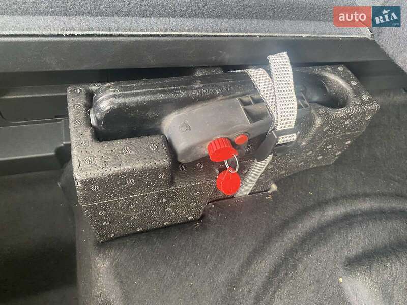 Позашляховик / Кросовер Audi e-tron 2020 в Ірпені