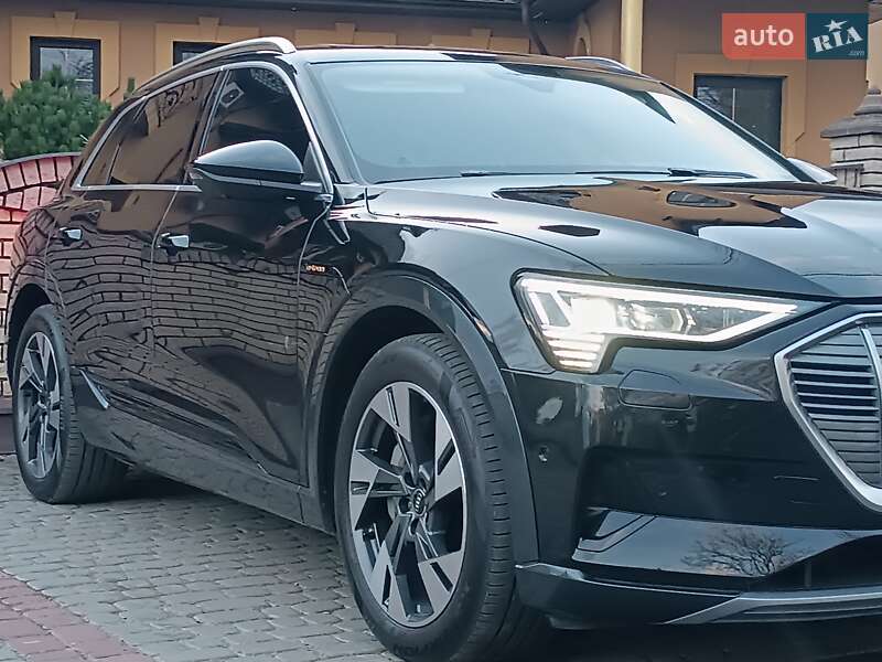 Внедорожник / Кроссовер Audi e-tron 2023 в Львове