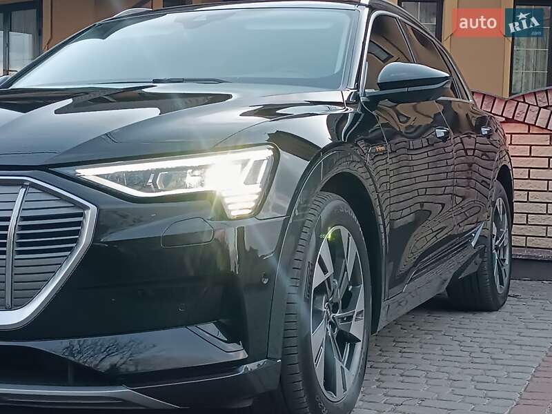 Внедорожник / Кроссовер Audi e-tron 2023 в Львове