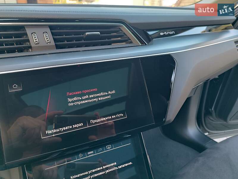 Внедорожник / Кроссовер Audi e-tron 2023 в Львове