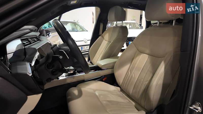 Позашляховик / Кросовер Audi e-tron 2020 в Львові