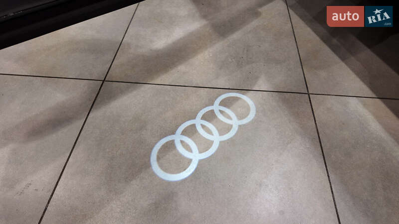 Позашляховик / Кросовер Audi e-tron 2020 в Львові