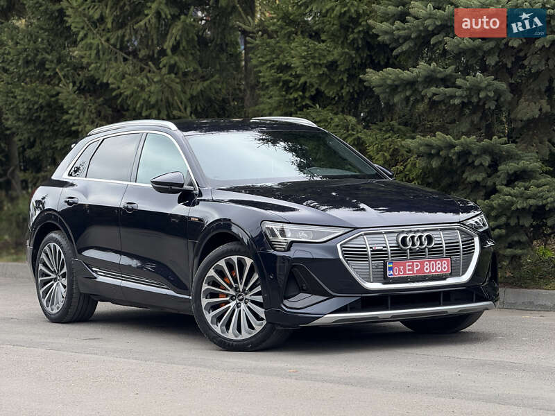 Позашляховик / Кросовер Audi e-tron 2021 в Тернополі