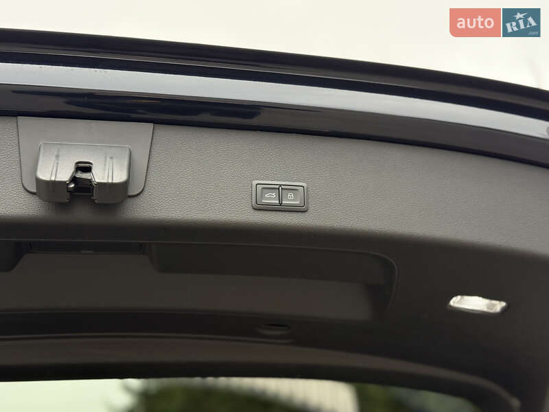 Позашляховик / Кросовер Audi e-tron 2021 в Тернополі