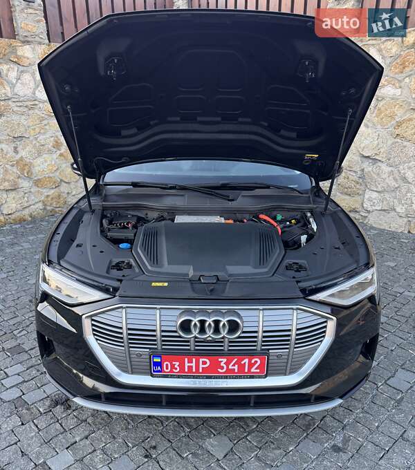 Внедорожник / Кроссовер Audi e-tron 2020 в Ровно