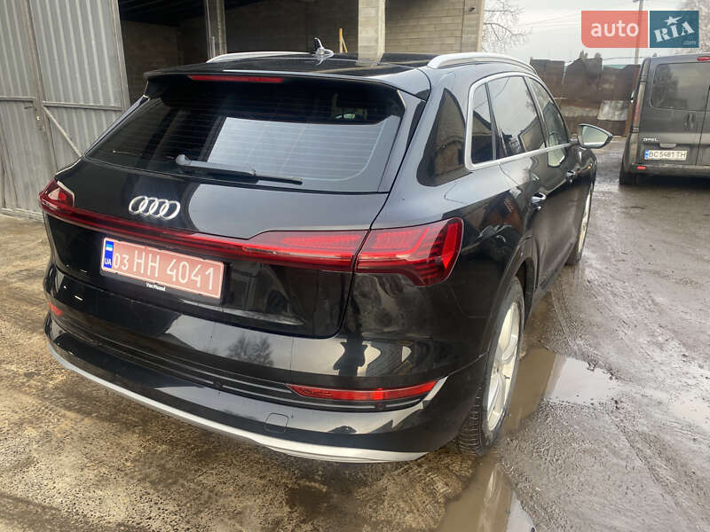 Внедорожник / Кроссовер Audi e-tron 2019 в Дубно фото 5 Внедорожник / Кроссовер Audi e-tron 2019 в Дубно