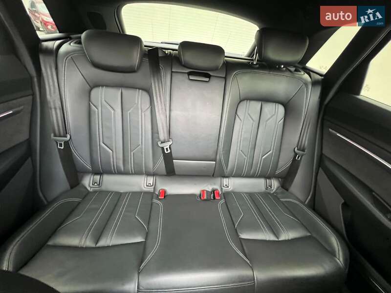 Позашляховик / Кросовер Audi e-tron 2021 в Дніпрі