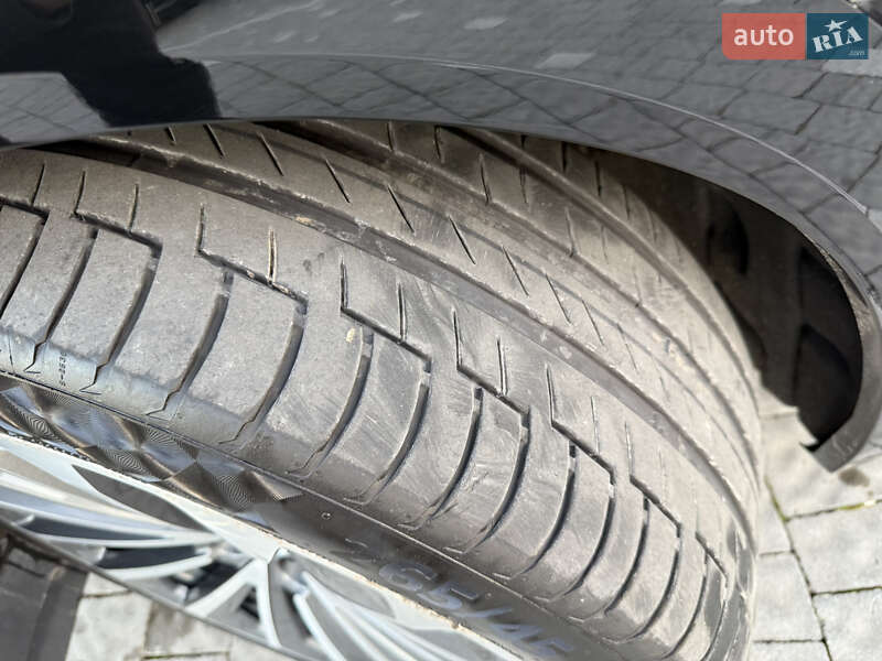 Внедорожник / Кроссовер Audi e-tron 2019 в Дрогобыче