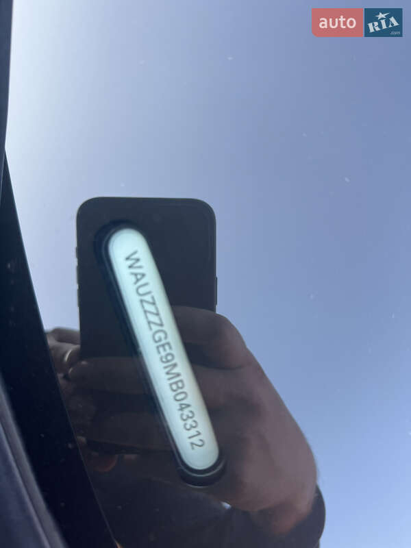 Внедорожник / Кроссовер Audi e-tron 2022 в Мукачево