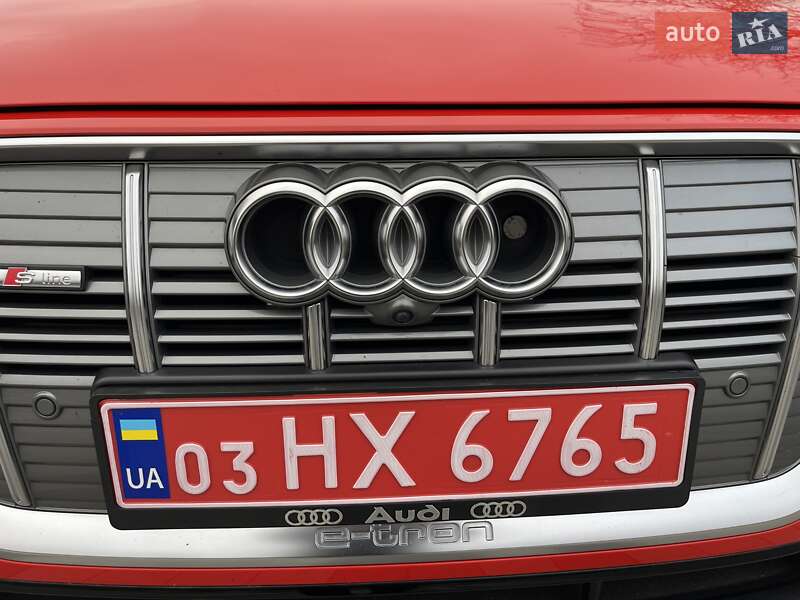 Внедорожник / Кроссовер Audi e-tron 2020 в Луцке