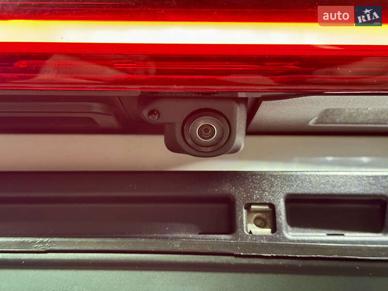 Позашляховик / Кросовер Audi e-tron 2019 в Києві