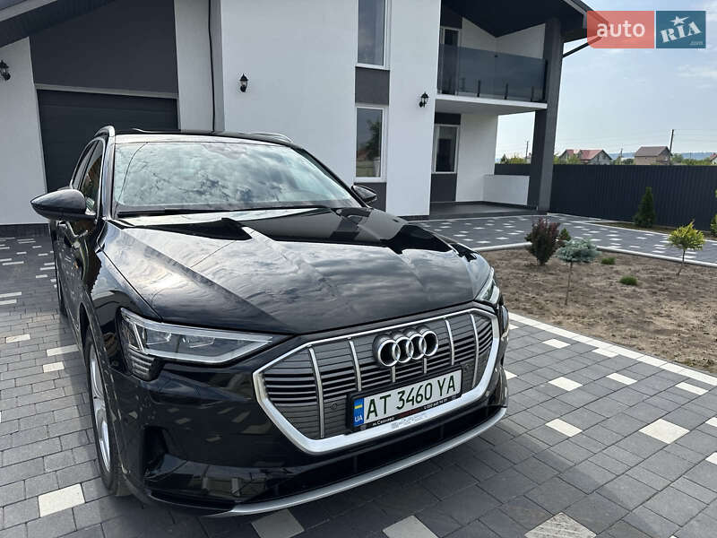 Позашляховик / Кросовер Audi e-tron 2020 в Коломиї