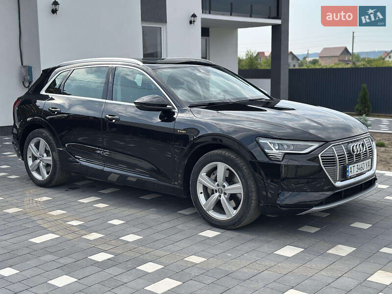 Позашляховик / Кросовер Audi e-tron 2020 в Коломиї