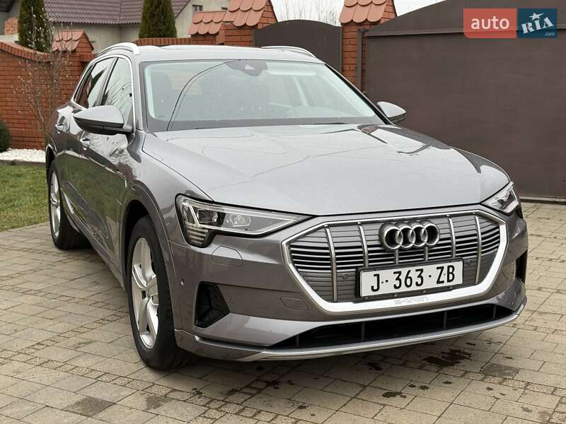 Внедорожник / Кроссовер Audi e-tron 2020 в Коломые