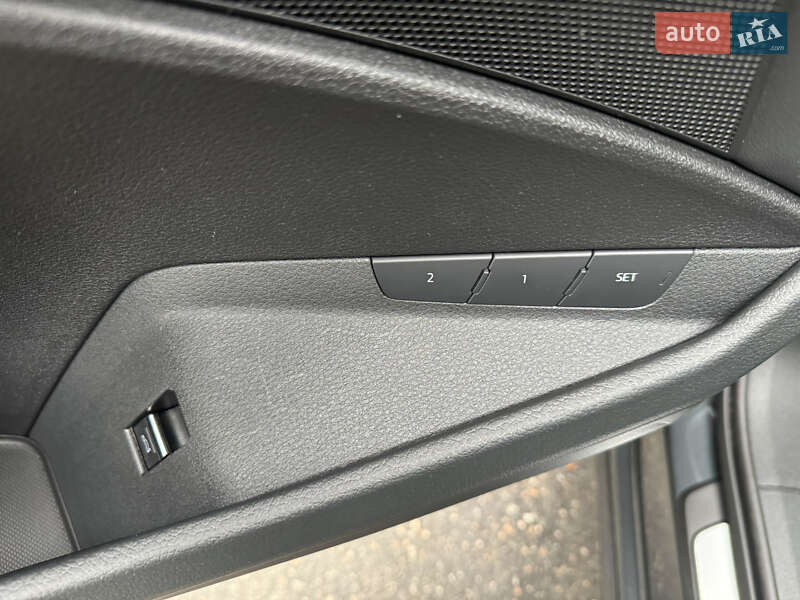 Позашляховик / Кросовер Audi e-tron 2020 в Харкові фото 15 Позашляховик / Кросовер Audi e-tron 2020 в Харкові