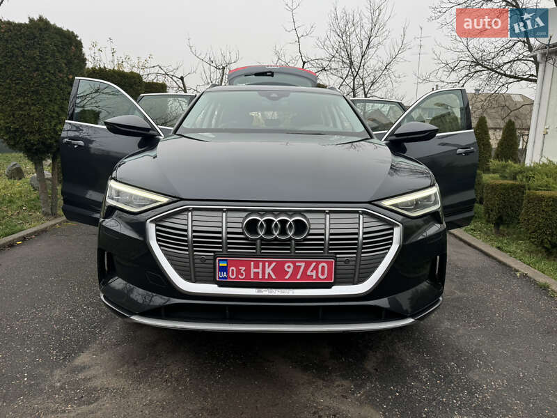 Позашляховик / Кросовер Audi e-tron 2020 в Харкові фото 42 Позашляховик / Кросовер Audi e-tron 2020 в Харкові