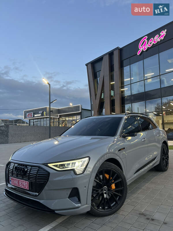 Внедорожник / Кроссовер Audi e-tron 2020 в Луцке