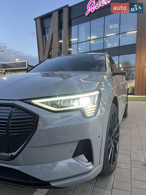 Внедорожник / Кроссовер Audi e-tron 2020 в Луцке