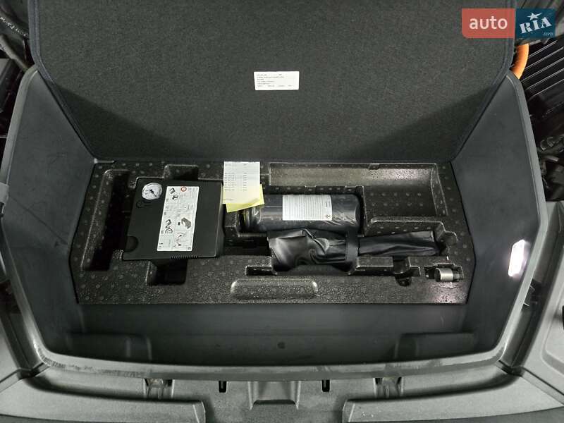 Внедорожник / Кроссовер Audi e-tron 2022 в Житомире