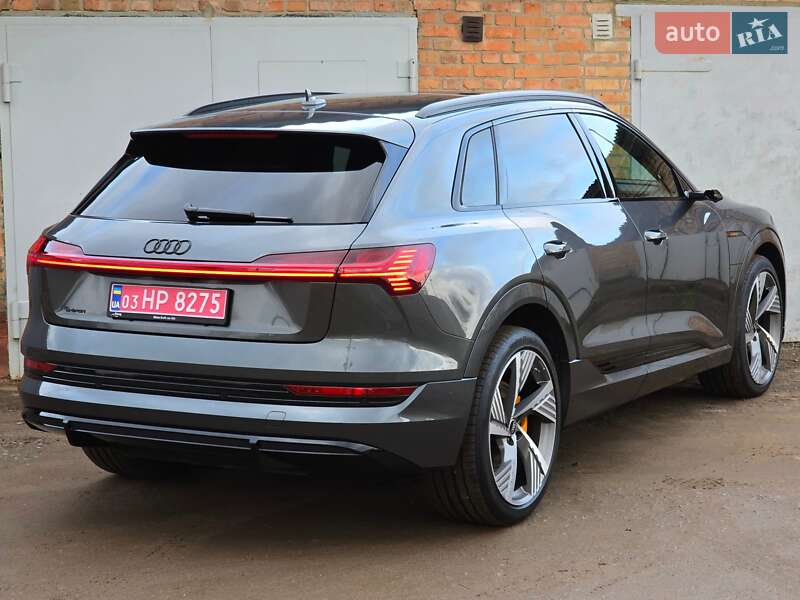 Внедорожник / Кроссовер Audi e-tron 2022 в Житомире