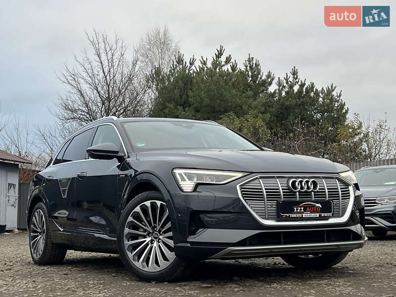 Audi e-tron 2022