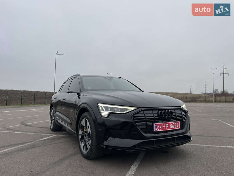 Внедорожник / Кроссовер Audi e-tron 2022 в Ровно фото 14 Внедорожник / Кроссовер Audi e-tron 2022 в Ровно