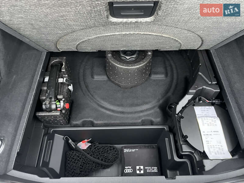 Внедорожник / Кроссовер Audi e-tron 2022 в Ровно фото 31 Внедорожник / Кроссовер Audi e-tron 2022 в Ровно