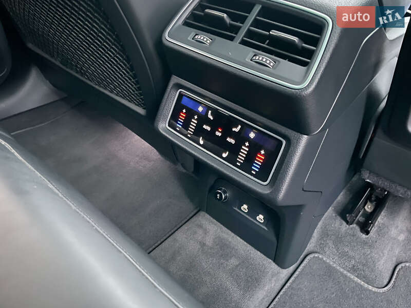 Внедорожник / Кроссовер Audi e-tron 2022 в Ровно фото 34 Внедорожник / Кроссовер Audi e-tron 2022 в Ровно