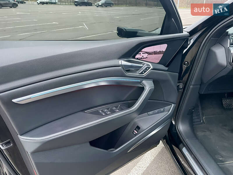 Внедорожник / Кроссовер Audi e-tron 2022 в Ровно фото 43 Внедорожник / Кроссовер Audi e-tron 2022 в Ровно