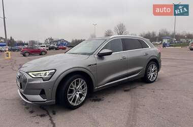 Внедорожник / Кроссовер Audi e-tron 2020 в Львове