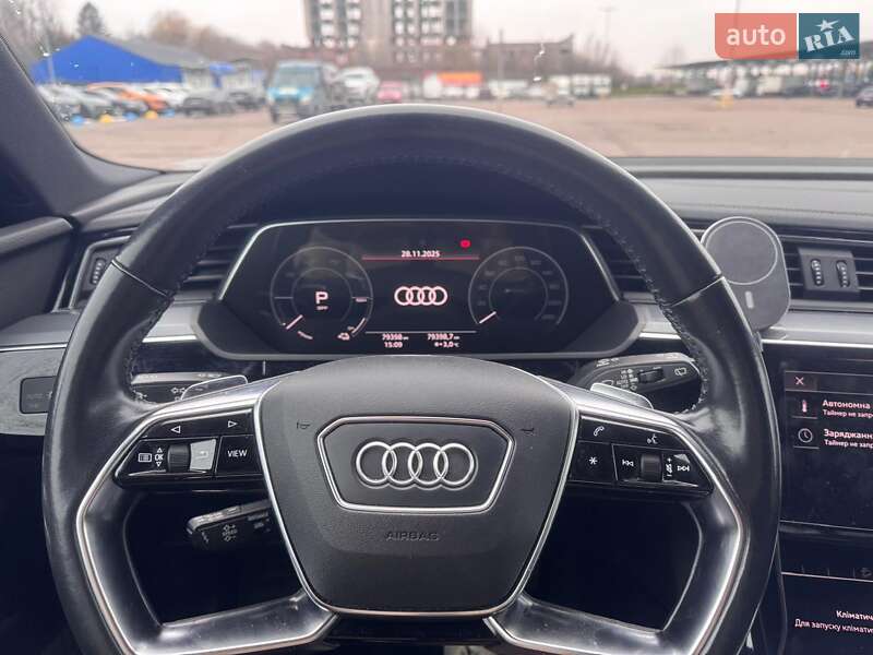 Внедорожник / Кроссовер Audi e-tron 2020 в Львове фото 14 Внедорожник / Кроссовер Audi e-tron 2020 в Львове