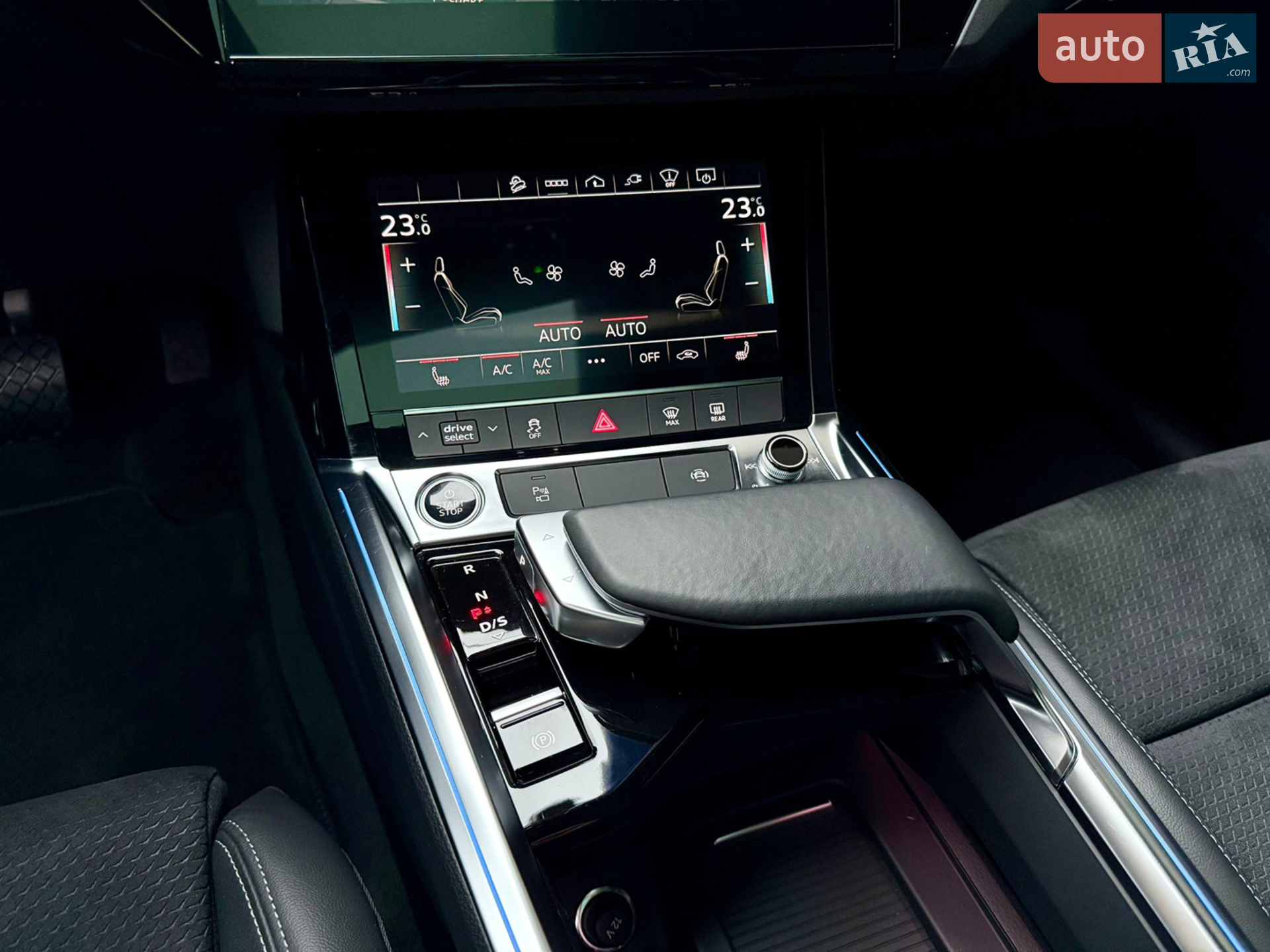 2022 Audi e-tron - мініатюра 40
