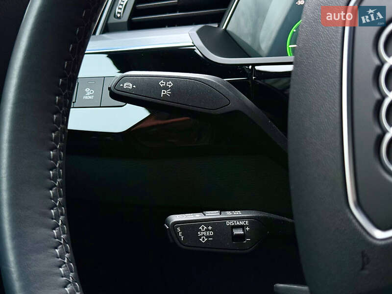 Внедорожник / Кроссовер Audi e-tron 2022 в Днепре фото 72 Внедорожник / Кроссовер Audi e-tron 2022 в Днепре