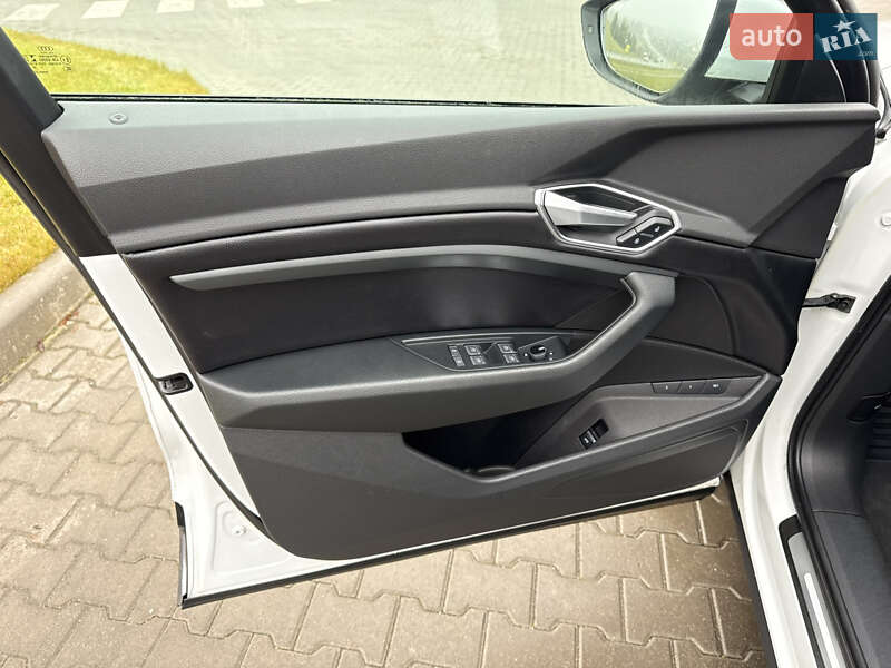 Внедорожник / Кроссовер Audi e-tron 2021 в Тернополе фото 20 Внедорожник / Кроссовер Audi e-tron 2021 в Тернополе