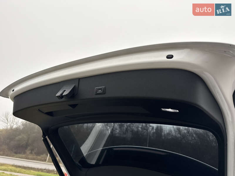 Внедорожник / Кроссовер Audi e-tron 2021 в Тернополе фото 25 Внедорожник / Кроссовер Audi e-tron 2021 в Тернополе
