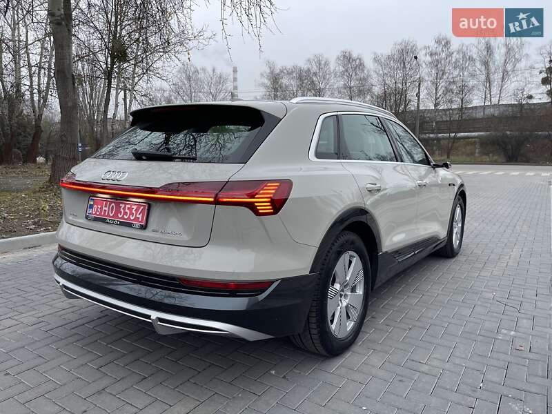 Внедорожник / Кроссовер Audi e-tron 2020 в Луцке