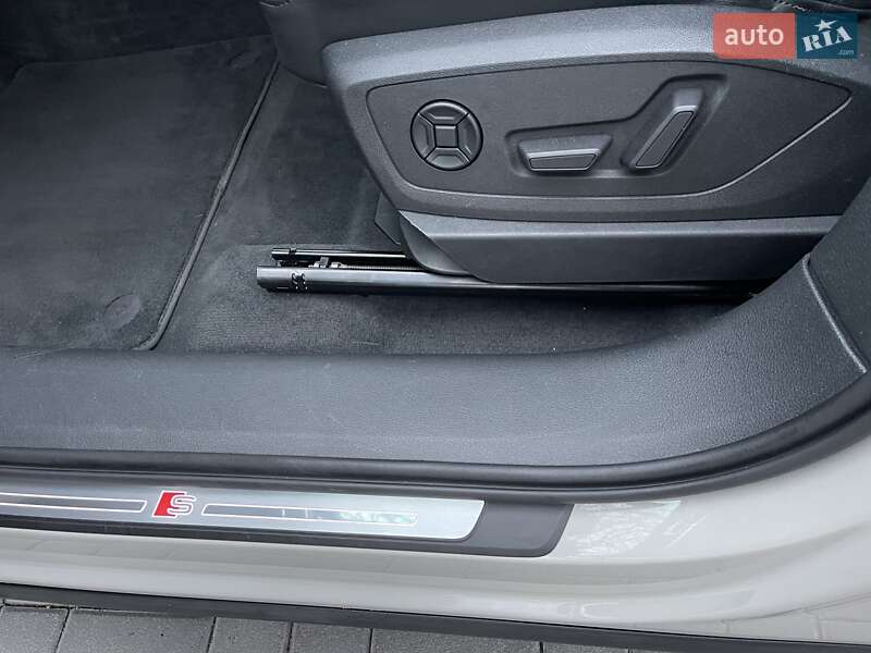 Внедорожник / Кроссовер Audi e-tron 2020 в Луцке