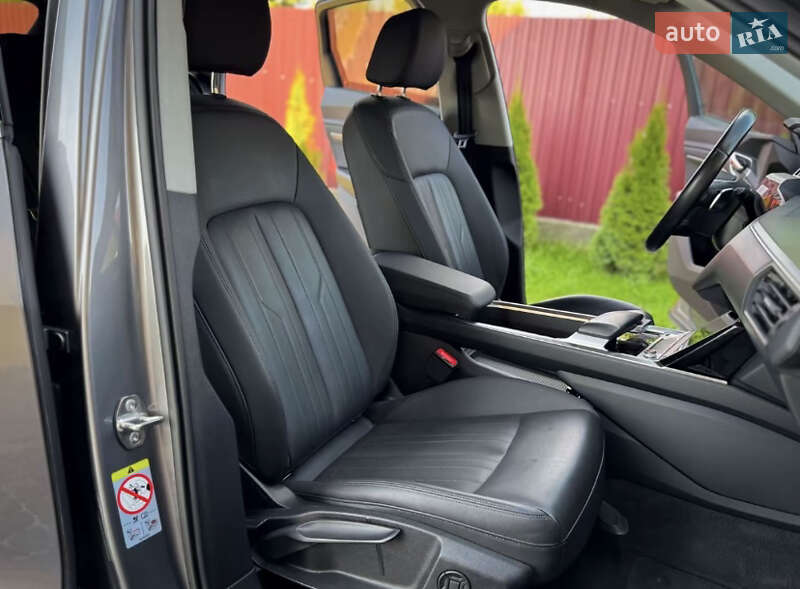 Внедорожник / Кроссовер Audi e-tron 2020 в Рафаловке