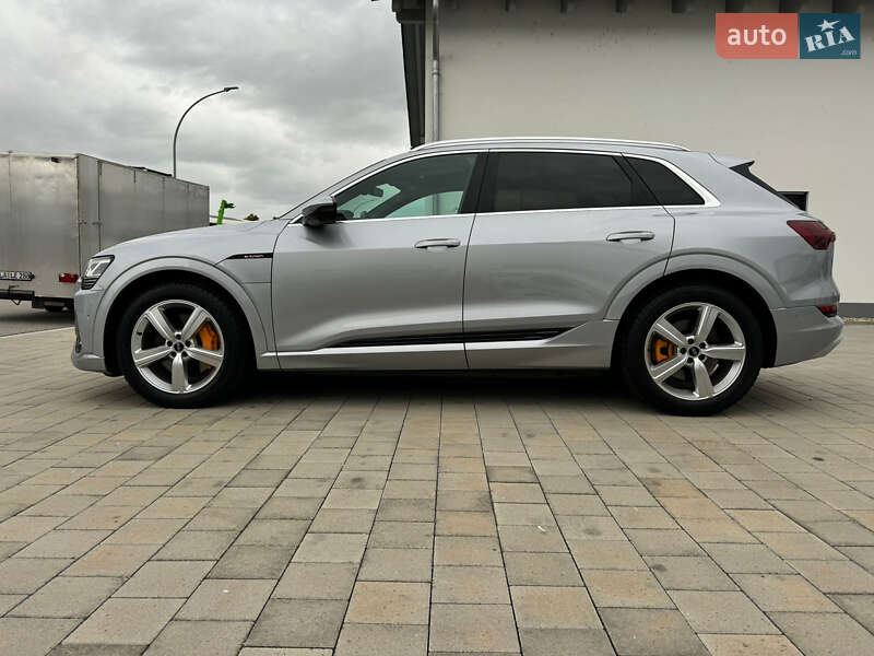 Внедорожник / Кроссовер Audi e-tron 2021 в Мукачево фото 3 Внедорожник / Кроссовер Audi e-tron 2021 в Мукачево