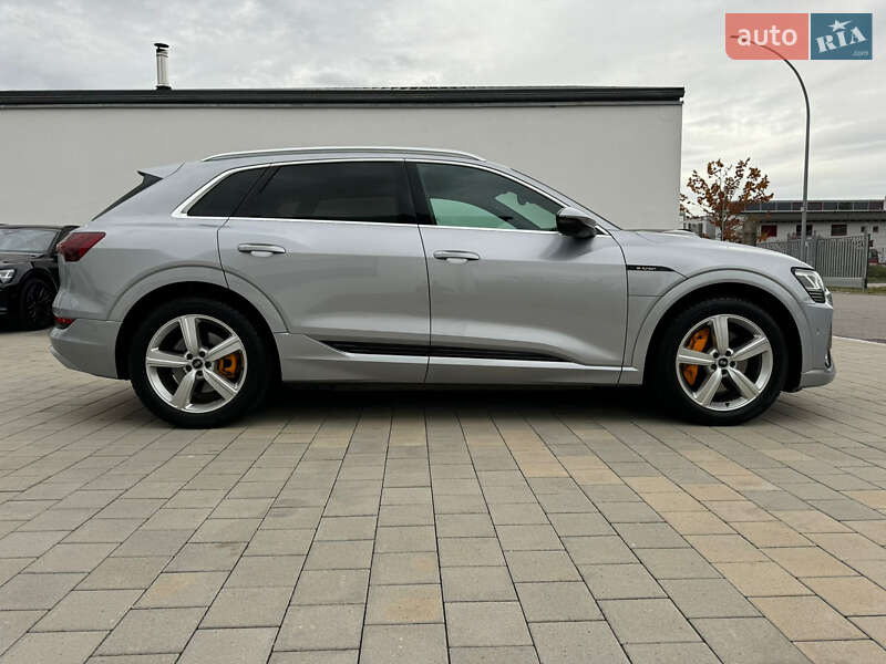 Внедорожник / Кроссовер Audi e-tron 2021 в Мукачево фото 8 Внедорожник / Кроссовер Audi e-tron 2021 в Мукачево