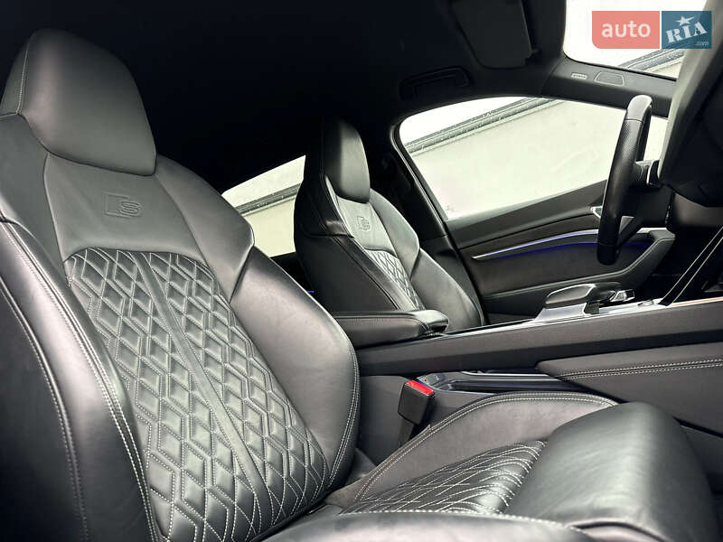 Внедорожник / Кроссовер Audi e-tron 2021 в Мукачево фото 10 Внедорожник / Кроссовер Audi e-tron 2021 в Мукачево