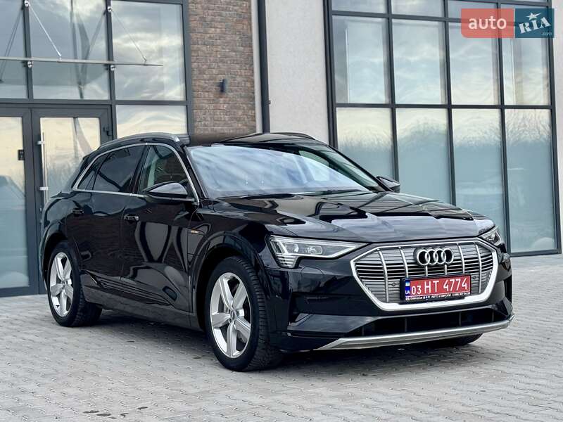 Внедорожник / Кроссовер Audi e-tron 2019 в Тернополе