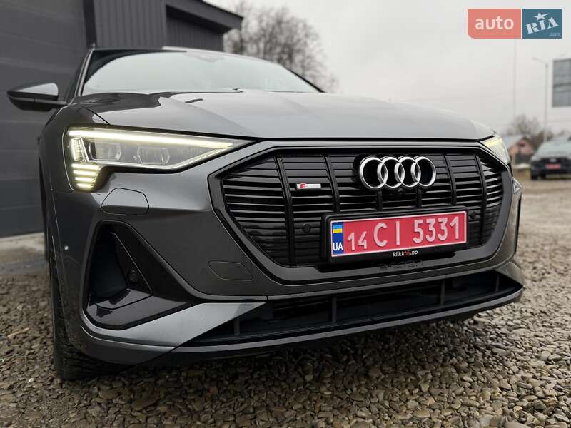 Позашляховик / Кросовер Audi e-tron 2021 в Трускавці