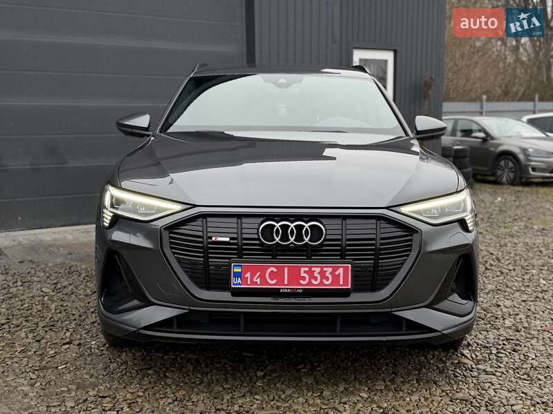 Позашляховик / Кросовер Audi e-tron 2021 в Трускавці