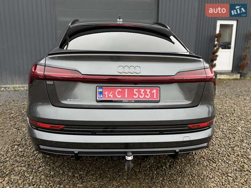Позашляховик / Кросовер Audi e-tron 2021 в Трускавці