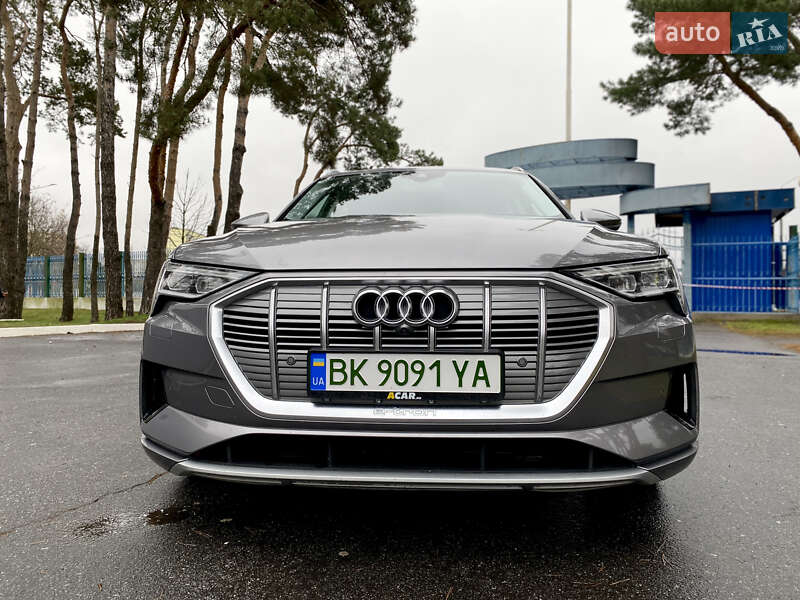 Audi e-tron 2020